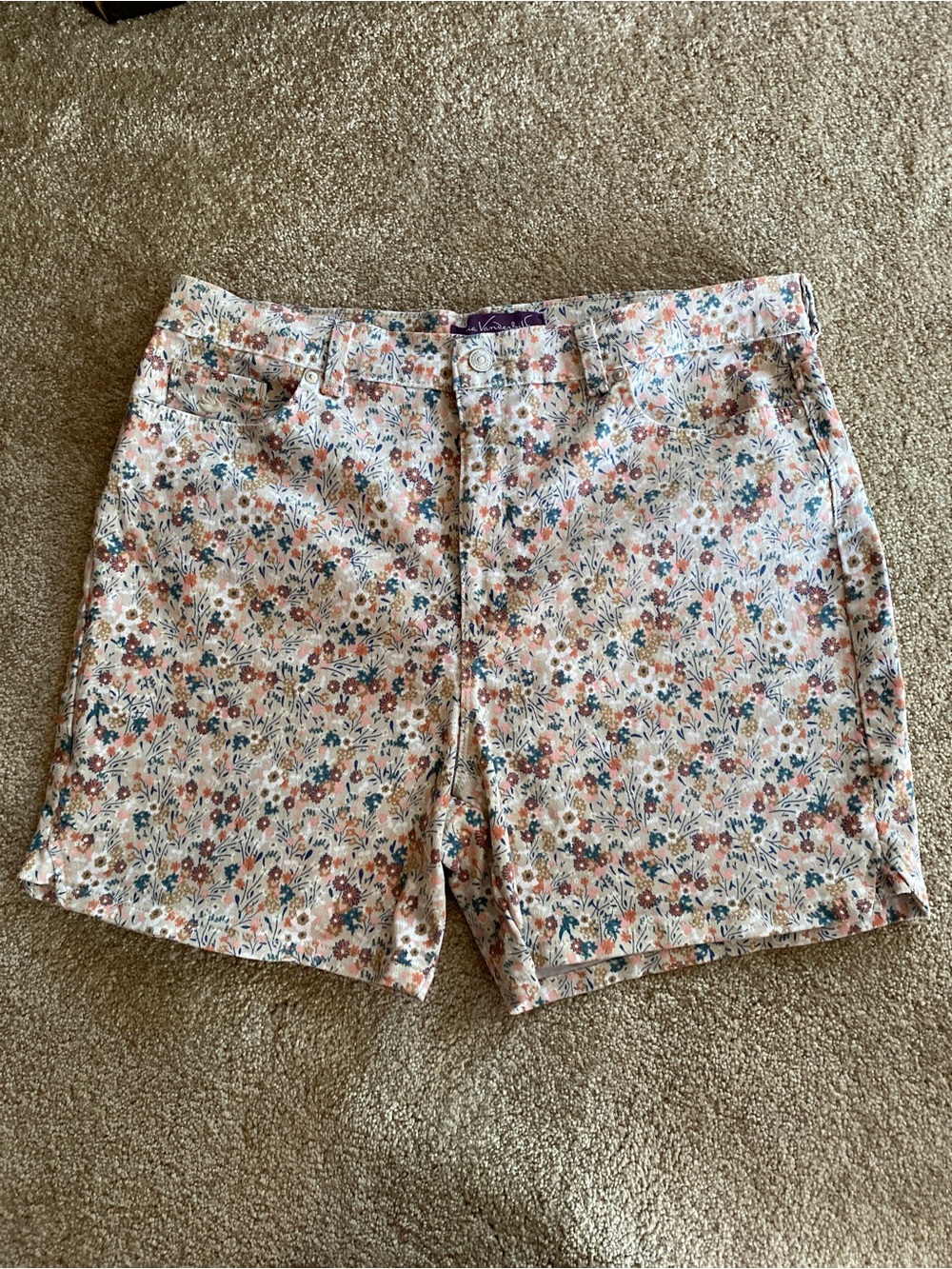 Gloria Vanderbilt Floral Amanda Shorts Size 18 High Rise Denim Stretch
